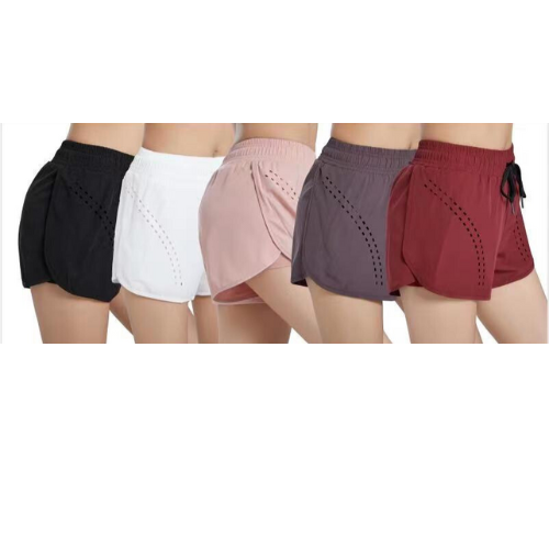 Sweat-absorbent and breathable double layer sports three-quarter shorts for women